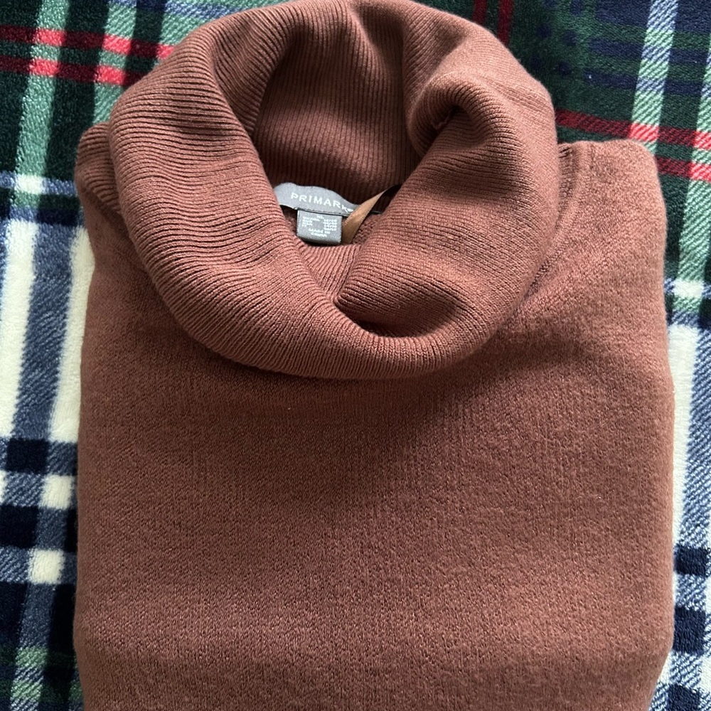 Primark Chocolate Roll Neck Top for Women, XL Gently used.